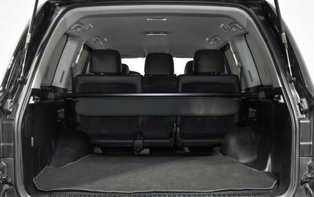 Toyota Land Cruiser 200, 2015 год, 4 690 000 рублей, 21 фотография