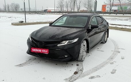 Toyota Camry, 2021 год, 2 900 000 рублей, 4 фотография