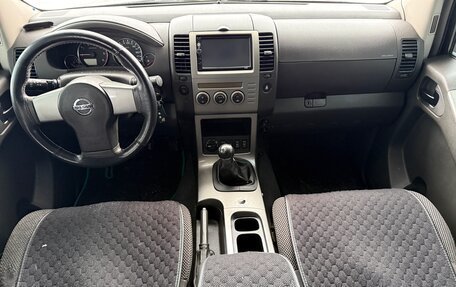 Nissan Pathfinder, 2006 год, 940 000 рублей, 13 фотография