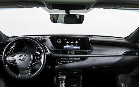 Lexus ES VII, 2018 год, 3 050 000 рублей, 16 фотография