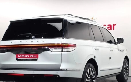 Lincoln Navigator, 2023 год, 12 770 000 рублей, 2 фотография