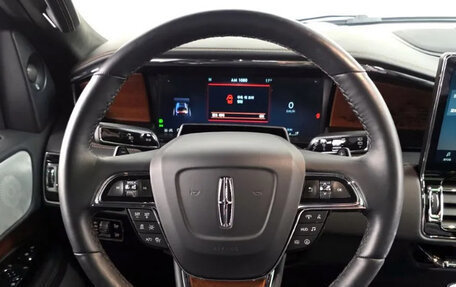 Lincoln Navigator, 2023 год, 12 770 000 рублей, 11 фотография