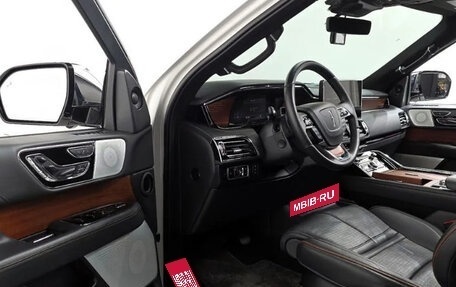 Lincoln Navigator, 2023 год, 12 770 000 рублей, 8 фотография