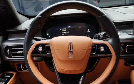 Lincoln Aviator II, 2023 год, 9 580 000 рублей, 11 фотография