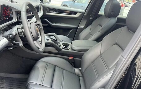 Porsche Cayenne III, 2024 год, 16 300 000 рублей, 3 фотография