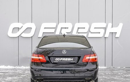 Mercedes-Benz E-Класс, 2011 год, 1 740 000 рублей, 4 фотография