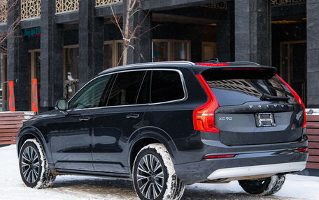 Volvo XC90 II рестайлинг, 2022 год, 5 875 000 рублей, 6 фотография