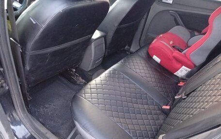 Ford Focus II рестайлинг, 2007 год, 420 000 рублей, 4 фотография