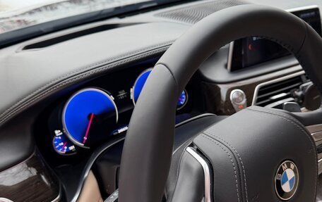 BMW 7 серия, 2016 год, 2 700 000 рублей, 16 фотография