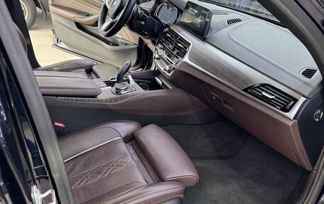 BMW 5 серия, 2018 год, 4 100 000 рублей, 11 фотография