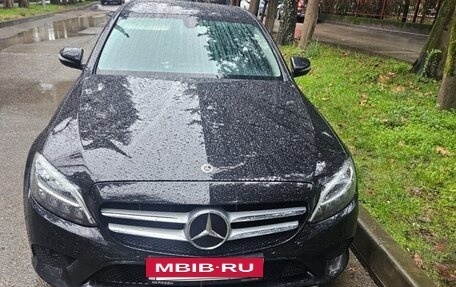 Mercedes-Benz C-Класс, 2019 год, 2 500 000 рублей, 2 фотография