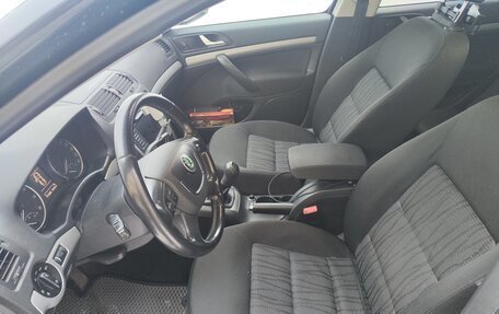 Skoda Octavia, 2010 год, 640 000 рублей, 8 фотография