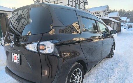 Toyota Sienta II, 2015 год, 1 450 000 рублей, 5 фотография