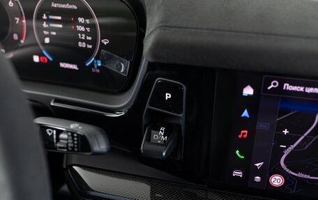 Porsche Cayenne III, 2025 год, 32 390 000 рублей, 17 фотография