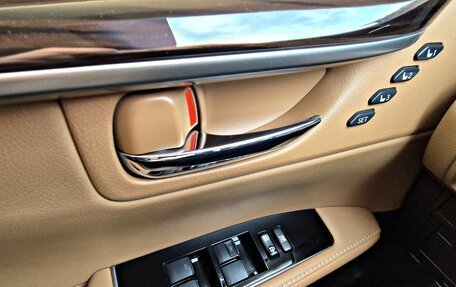 Lexus ES VII, 2016 год, 3 150 000 рублей, 22 фотография