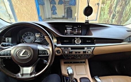 Lexus ES VII, 2016 год, 3 150 000 рублей, 16 фотография