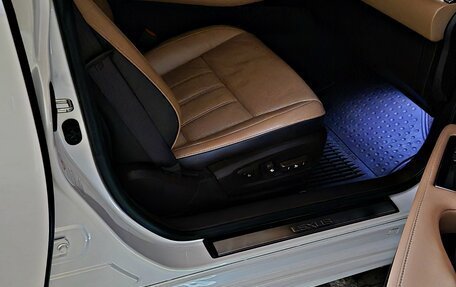 Lexus ES VII, 2016 год, 3 150 000 рублей, 38 фотография