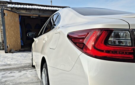 Lexus ES VII, 2016 год, 3 150 000 рублей, 33 фотография