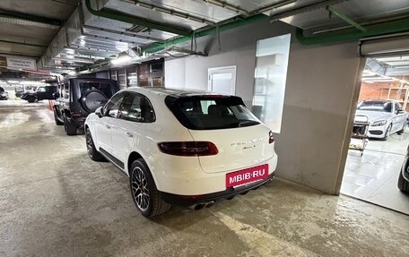 Porsche Macan I рестайлинг, 2015 год, 3 500 000 рублей, 3 фотография