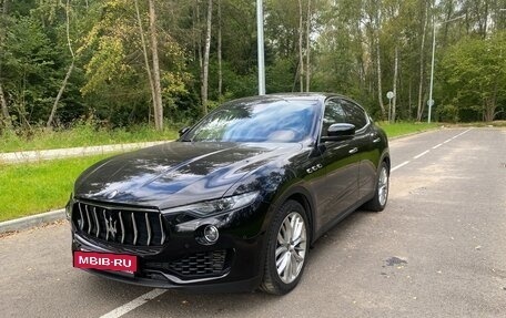 Maserati Levante I, 2019 год, 4 700 000 рублей, 3 фотография