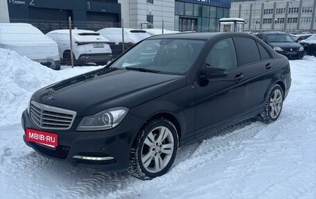 Mercedes-Benz C-Класс, 2013 год, 1 400 000 рублей, 2 фотография