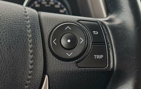 Toyota RAV4, 2017 год, 2 490 000 рублей, 13 фотография