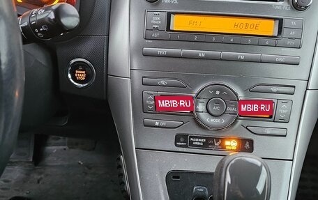 Toyota Auris II, 2009 год, 785 000 рублей, 11 фотография