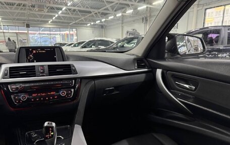 BMW 3 серия, 2016 год, 1 599 000 рублей, 16 фотография