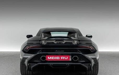 Lamborghini Huracán, 2023 год, 37 000 000 рублей, 6 фотография