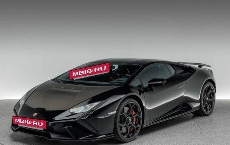 Lamborghini Huracán, 2023 год, 37 000 000 рублей, 3 фотография