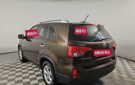 KIA Sorento II рестайлинг, 2019 год, 1 999 000 рублей, 7 фотография
