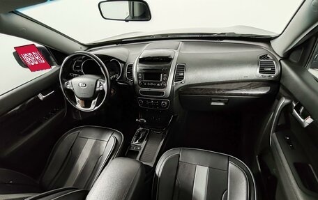 KIA Sorento II рестайлинг, 2019 год, 1 999 000 рублей, 11 фотография