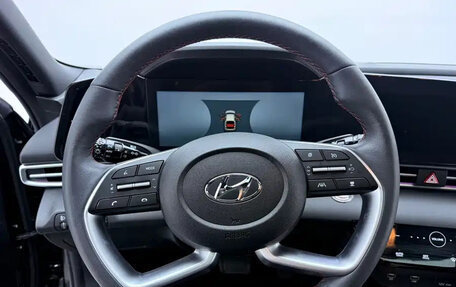 Hyundai Elantra, 2023 год, 1 470 000 рублей, 12 фотография