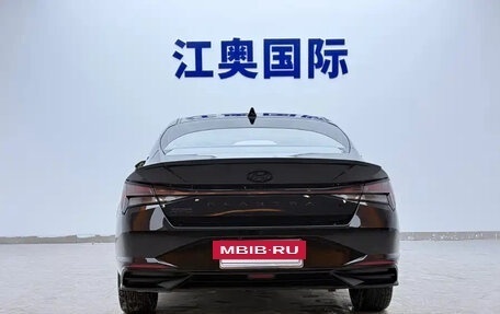 Hyundai Elantra, 2023 год, 1 470 000 рублей, 5 фотография