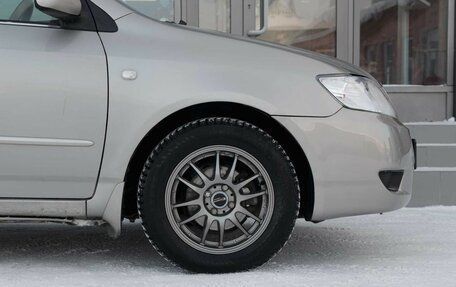 Toyota Corolla, 2004 год, 700 000 рублей, 9 фотография