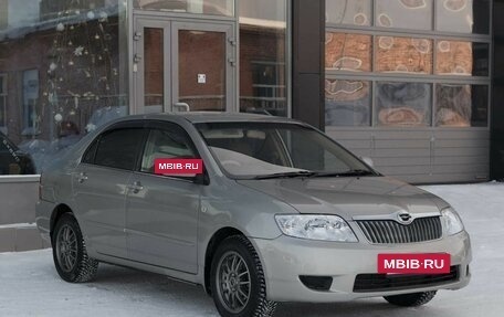 Toyota Corolla, 2004 год, 700 000 рублей, 3 фотография