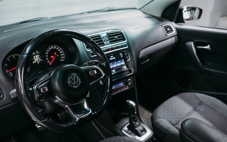 Volkswagen Polo VI (EU Market), 2018 год, 598 000 рублей, 8 фотография