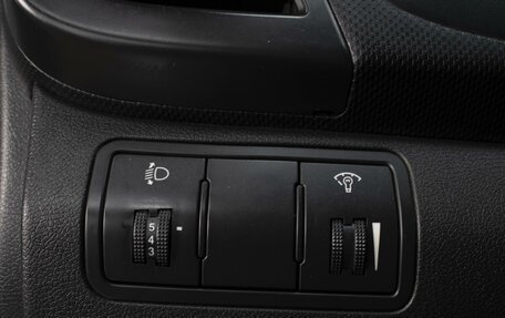 Hyundai Solaris II рестайлинг, 2011 год, 810 000 рублей, 16 фотография