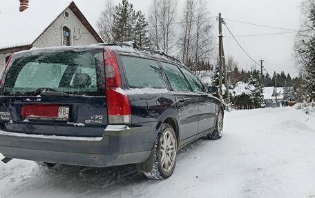 Volvo V70 III рестайлинг, 2004 год, 690 000 рублей, 5 фотография