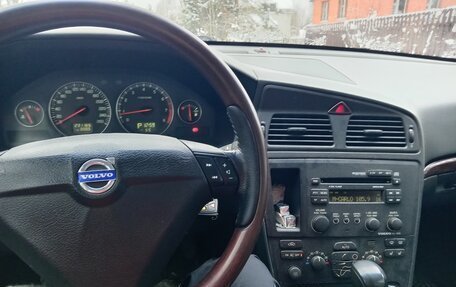 Volvo V70 III рестайлинг, 2004 год, 690 000 рублей, 8 фотография