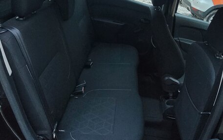 Renault Sandero II рестайлинг, 2014 год, 750 000 рублей, 11 фотография