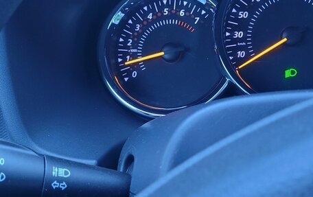 Renault Sandero II рестайлинг, 2014 год, 750 000 рублей, 15 фотография