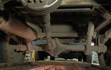 ЛуАЗ 3151, 1995 год, 380 000 рублей, 13 фотография