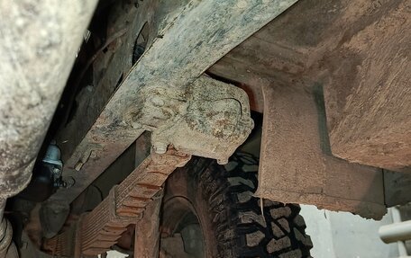 ЛуАЗ 3151, 1995 год, 380 000 рублей, 15 фотография