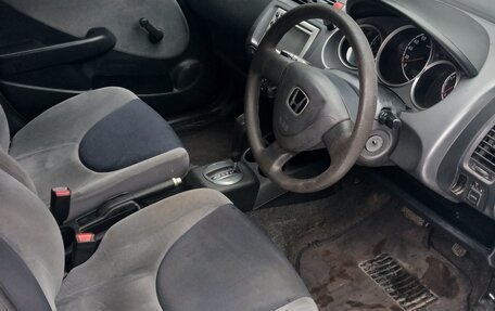 Honda Fit III, 2002 год, 350 000 рублей, 3 фотография