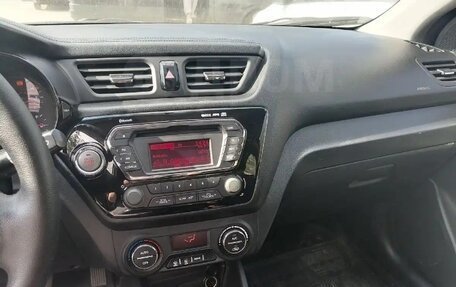 KIA Rio III рестайлинг, 2014 год, 1 000 000 рублей, 20 фотография