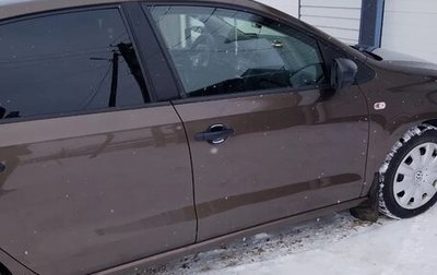 Volkswagen Polo VI (EU Market), 2015 год, 817 000 рублей, 1 фотография