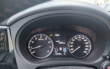 Mitsubishi Outlander III рестайлинг 3, 2019 год, 2 250 000 рублей, 15 фотография