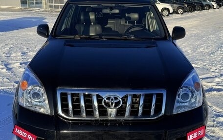 Toyota Land Cruiser Prado 120 рестайлинг, 2008 год, 2 050 000 рублей, 3 фотография