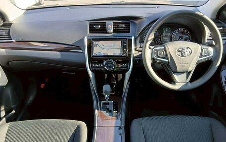 Toyota Premio, 2017 год, 1 290 002 рублей, 6 фотография